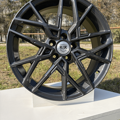 Вудроф (КС1044) 7.000xR18 5x112 DIA66.6 ET46 кварц
