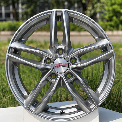 Moskva (КС689) 6.500xR16 5x105 DIA56.6 ET39 Хай вэй Moskva (КС689) 6.500xR16 5x105 DIA56.6 ET39 Хай вэй