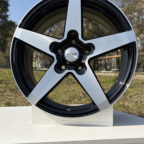 Токен (КС1127) 6.500xR17 5x114.3 DIA66.6 ET37 Блэк Джек Токен (КС1127) 6.500xR17 5x114.3 DIA66.6 ET37 Блэк Джек
