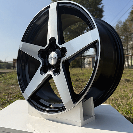 Токен (КС1127) 6.500xR17 5x108 DIA60.1 ET33 Блэк Джек
