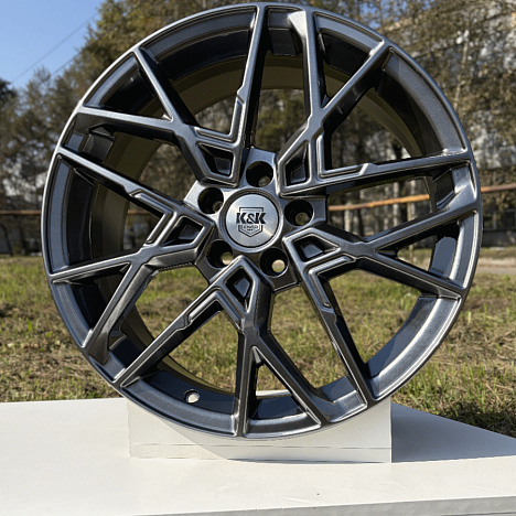Вудроф (КС1044) 7.000xR18 5x114.3 DIA60.1 ET35 дарк платинум